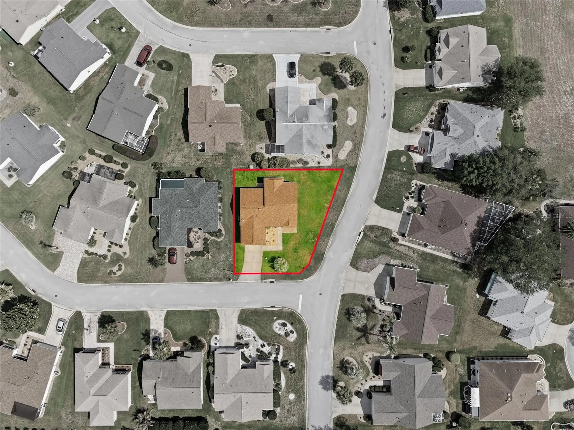 17705 SE 93rd Hawthorne Avenue The Villages FL 32162