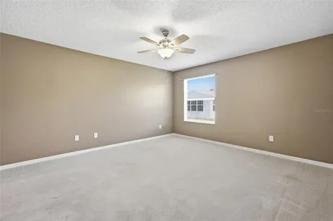 17705 SE 93rd Hawthorne Avenue The Villages FL 32162