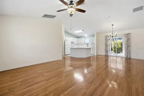 17705 SE 93rd Hawthorne Avenue The Villages FL 32162