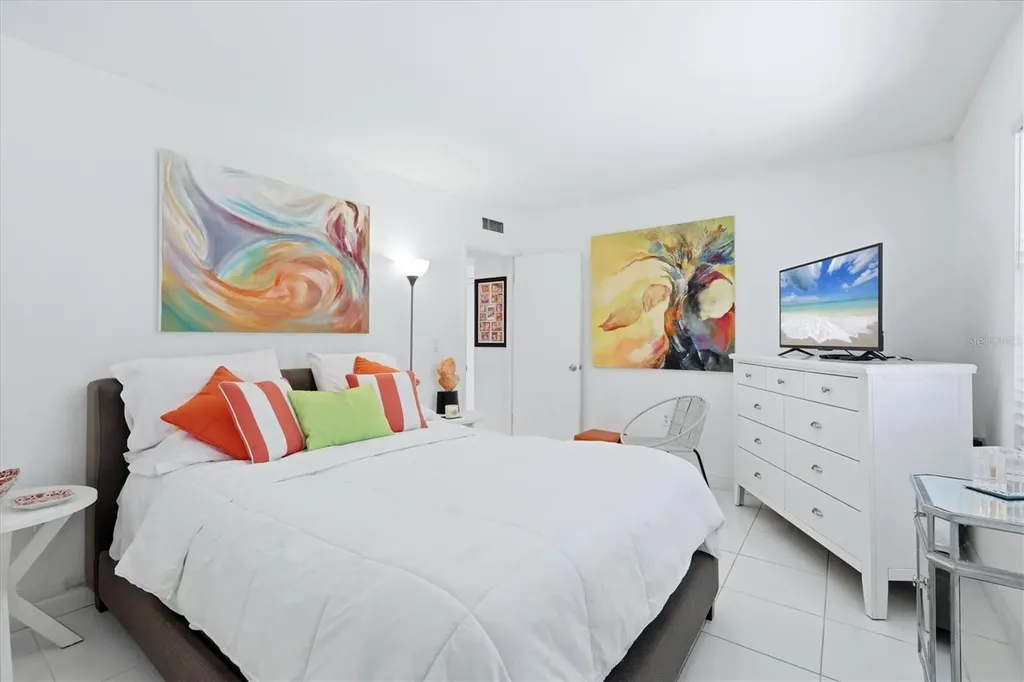 4660 Ocean Boulevard Sarasota FL 34242
