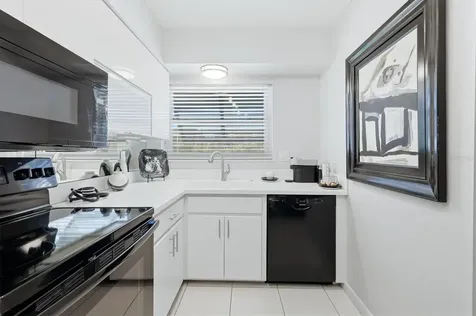 4660 Ocean Boulevard Sarasota FL 34242