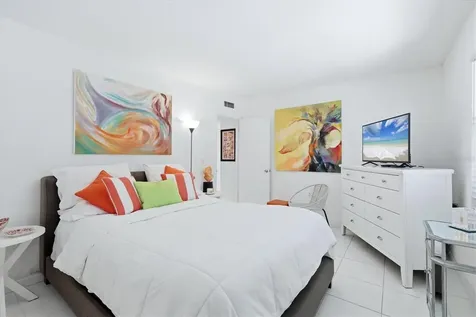 4660 Ocean Boulevard Sarasota FL 34242