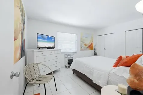 4660 Ocean Boulevard Sarasota FL 34242
