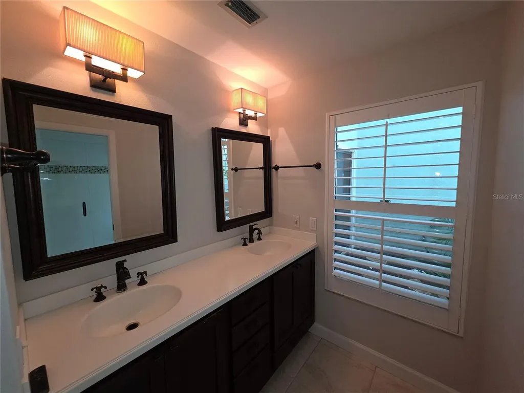 7518 4th Avenue W Bradenton FL 34209