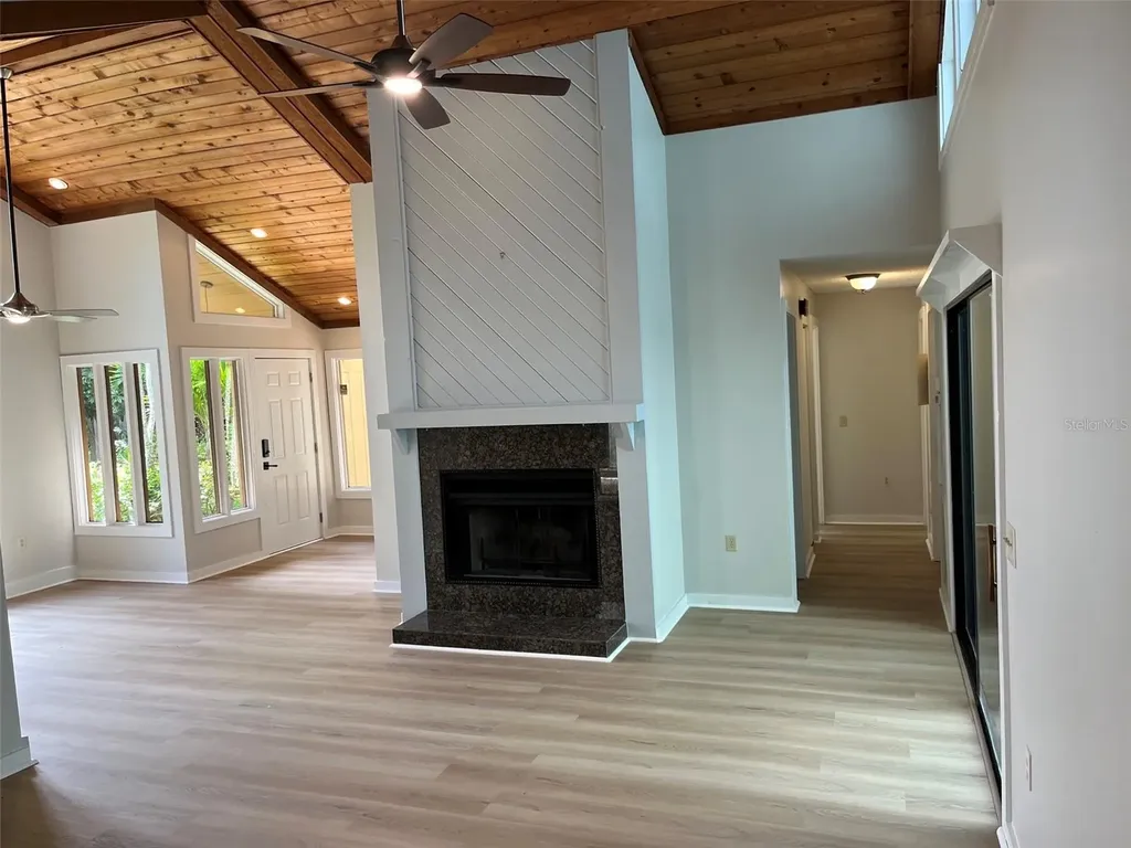7518 4th Avenue W Bradenton FL 34209