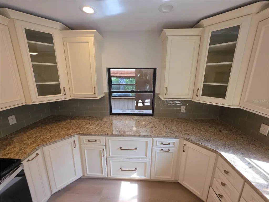 7518 4th Avenue W Bradenton FL 34209