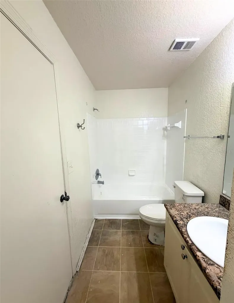 2550 N Alafaya Trail Orlando FL 32826
