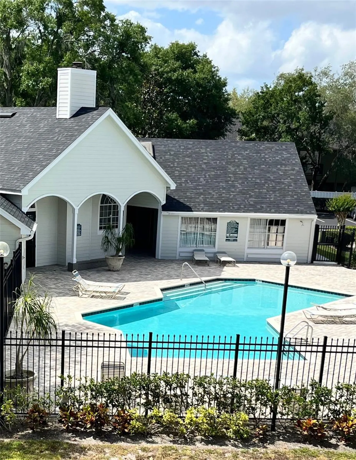 2550 N Alafaya Trail Orlando FL 32826