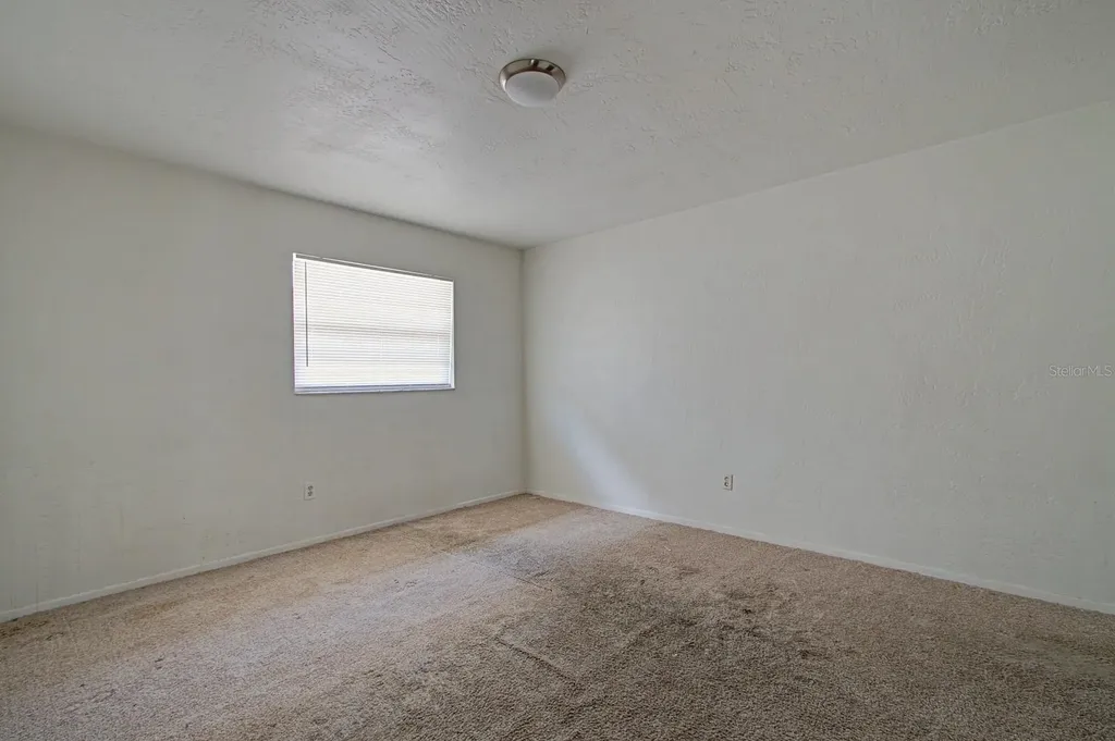 830 N Clake Street Deland FL 32724