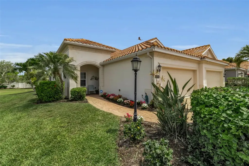 7004 Vista Bella Drive Bradenton FL 34209