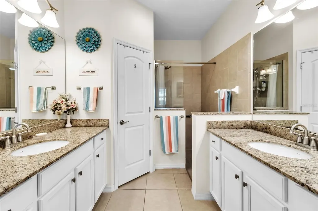 7004 Vista Bella Drive Bradenton FL 34209