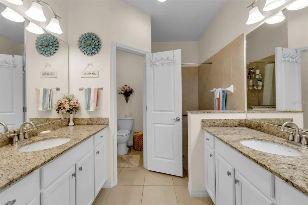 7004 Vista Bella Drive Bradenton FL 34209