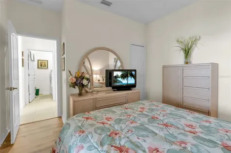 7004 Vista Bella Drive Bradenton FL 34209