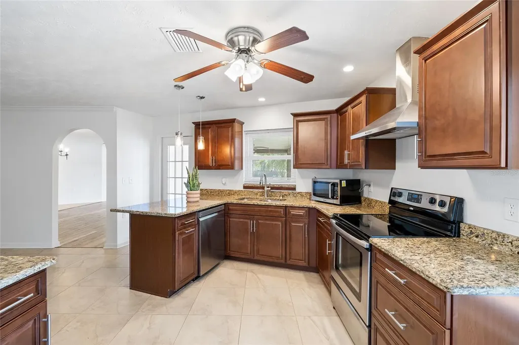 7415 Lake Forest Circle Port Richey FL 34668