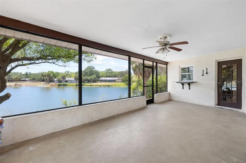 7415 Lake Forest Circle Port Richey FL 34668
