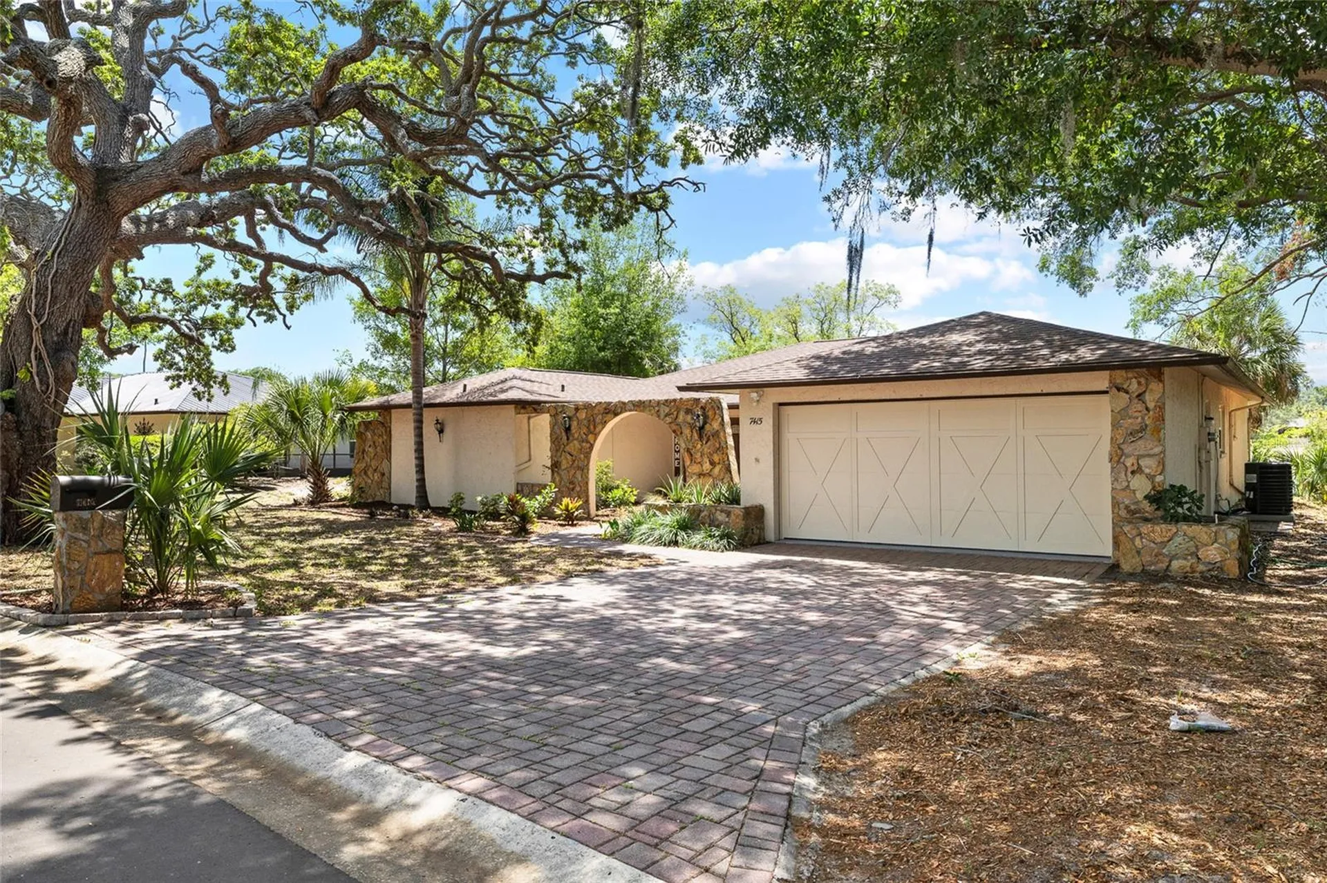 7415 Lake Forest Circle Port Richey FL 34668