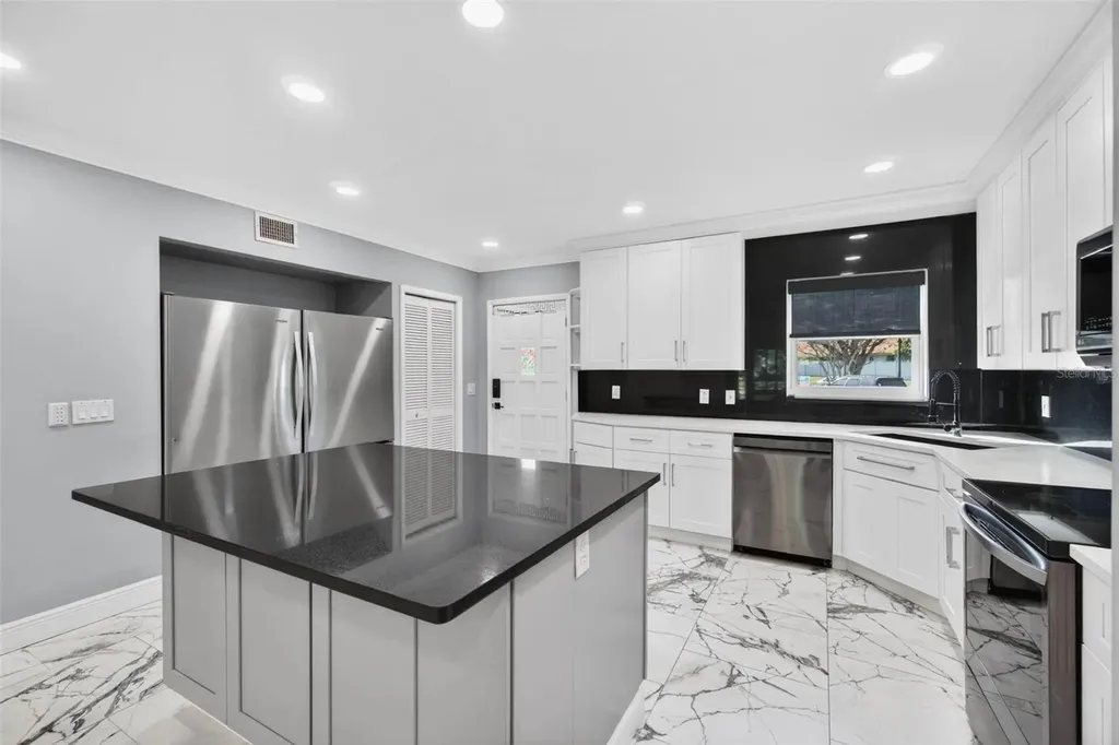 2284 Spanish Drive Clearwater FL 33763