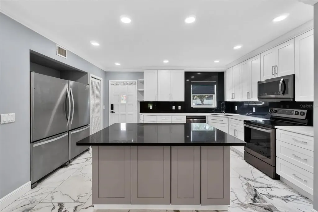 2284 Spanish Drive Clearwater FL 33763