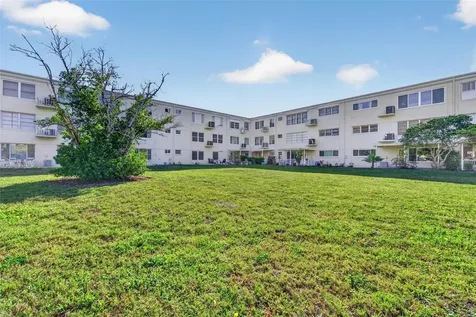2284 Spanish Drive Clearwater FL 33763
