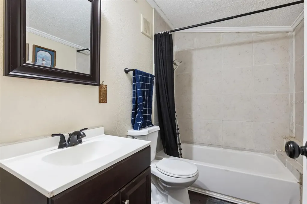 25 W Thrush Street Apopka FL 32712