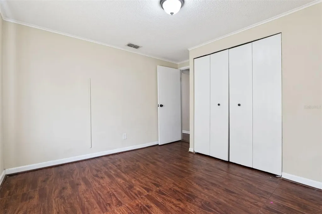 25 W Thrush Street Apopka FL 32712