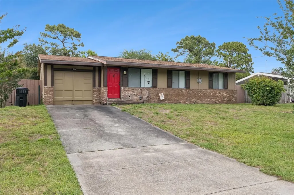 25 W Thrush Street Apopka FL 32712