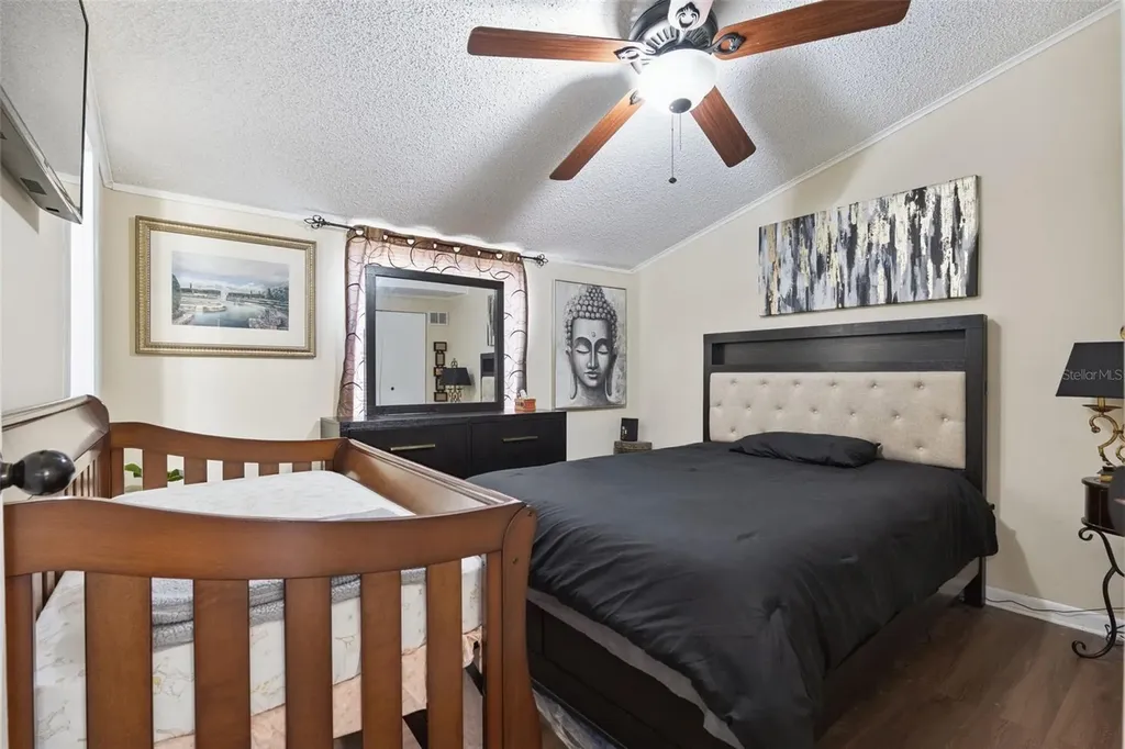 25 W Thrush Street Apopka FL 32712