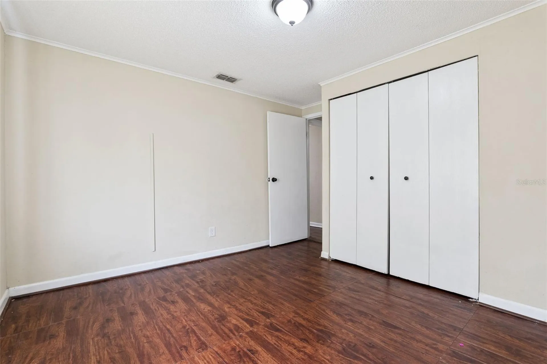 25 W Thrush Street Apopka FL 32712