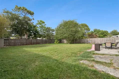 25 W Thrush Street Apopka FL 32712