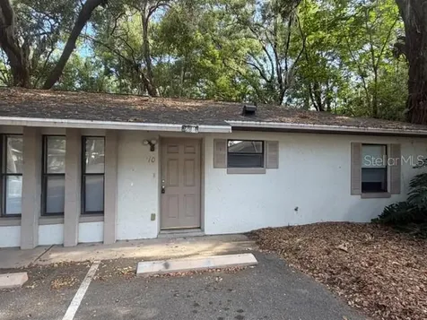 32818 Lake Square Court Leesburg FL 34788
