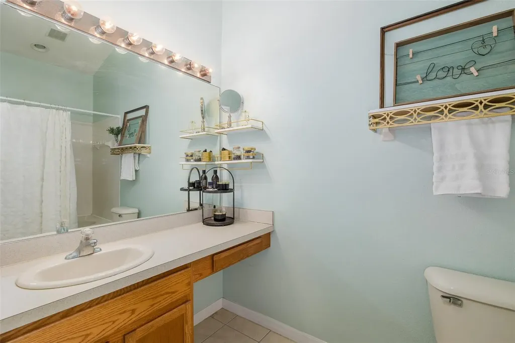 12739 Sunland Court Tampa FL 33625