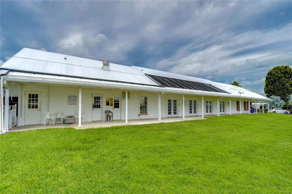 3843 Damian Drive Zephyrhills FL 33541