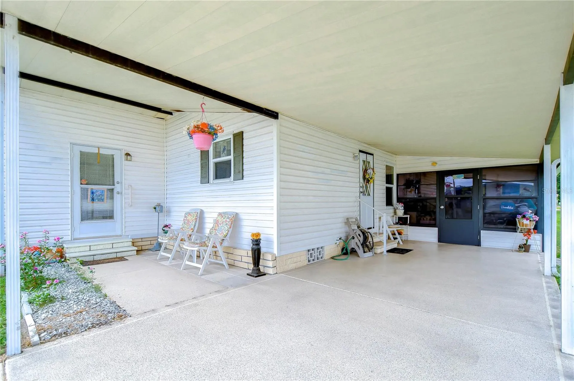 3843 Damian Drive Zephyrhills FL 33541