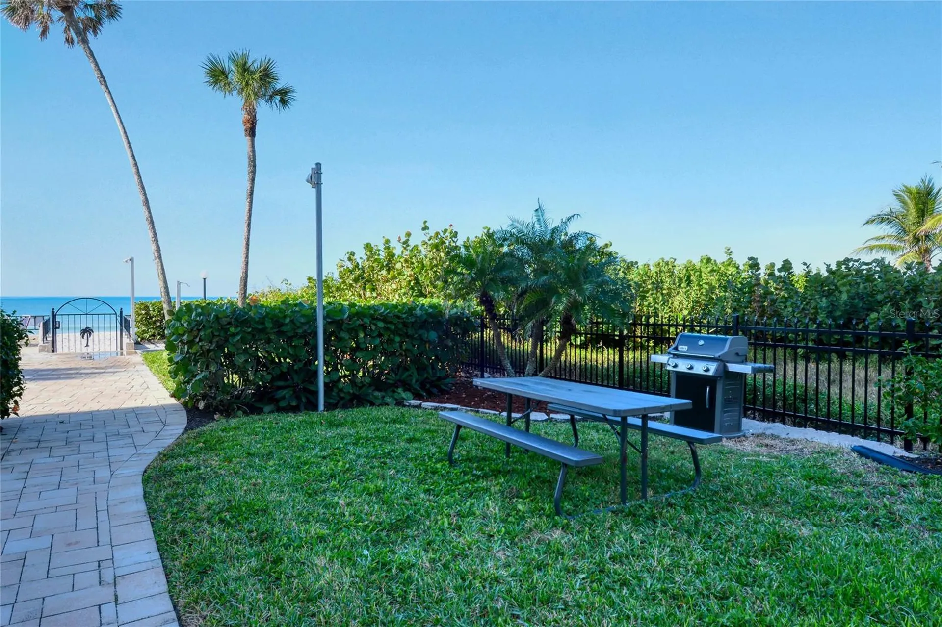 800 Benjamin Franklin Drive Sarasota FL 34236