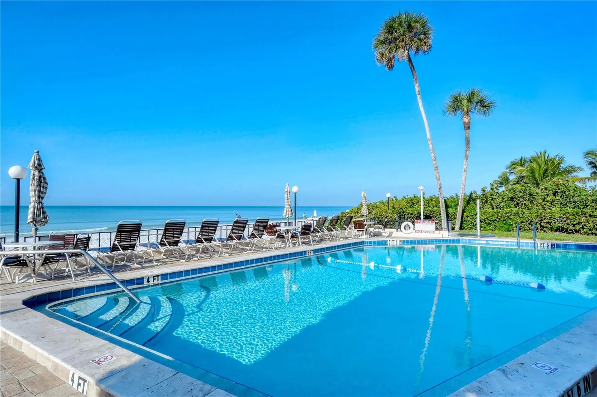 800 Benjamin Franklin Drive Sarasota FL 34236