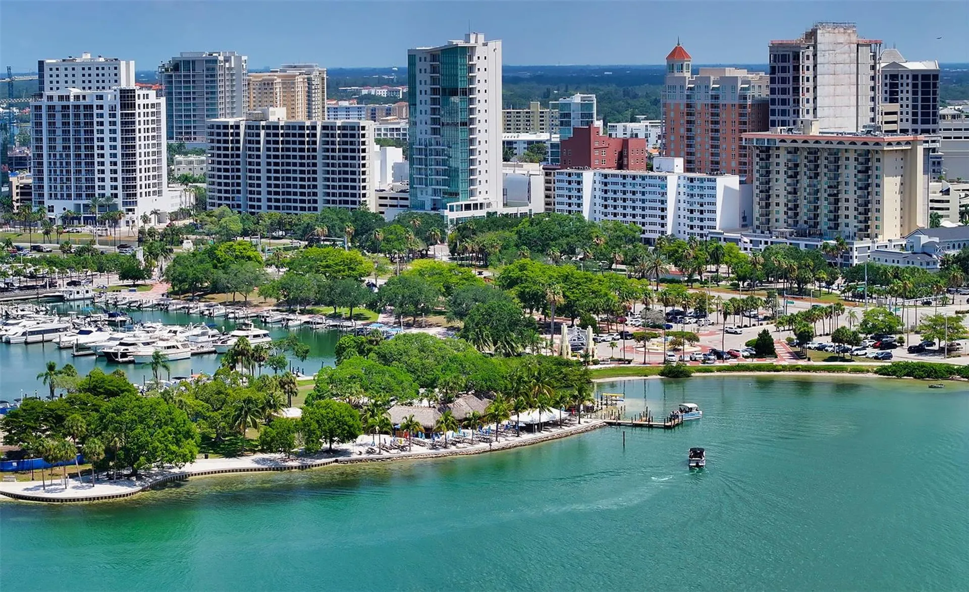 800 Benjamin Franklin Drive Sarasota FL 34236