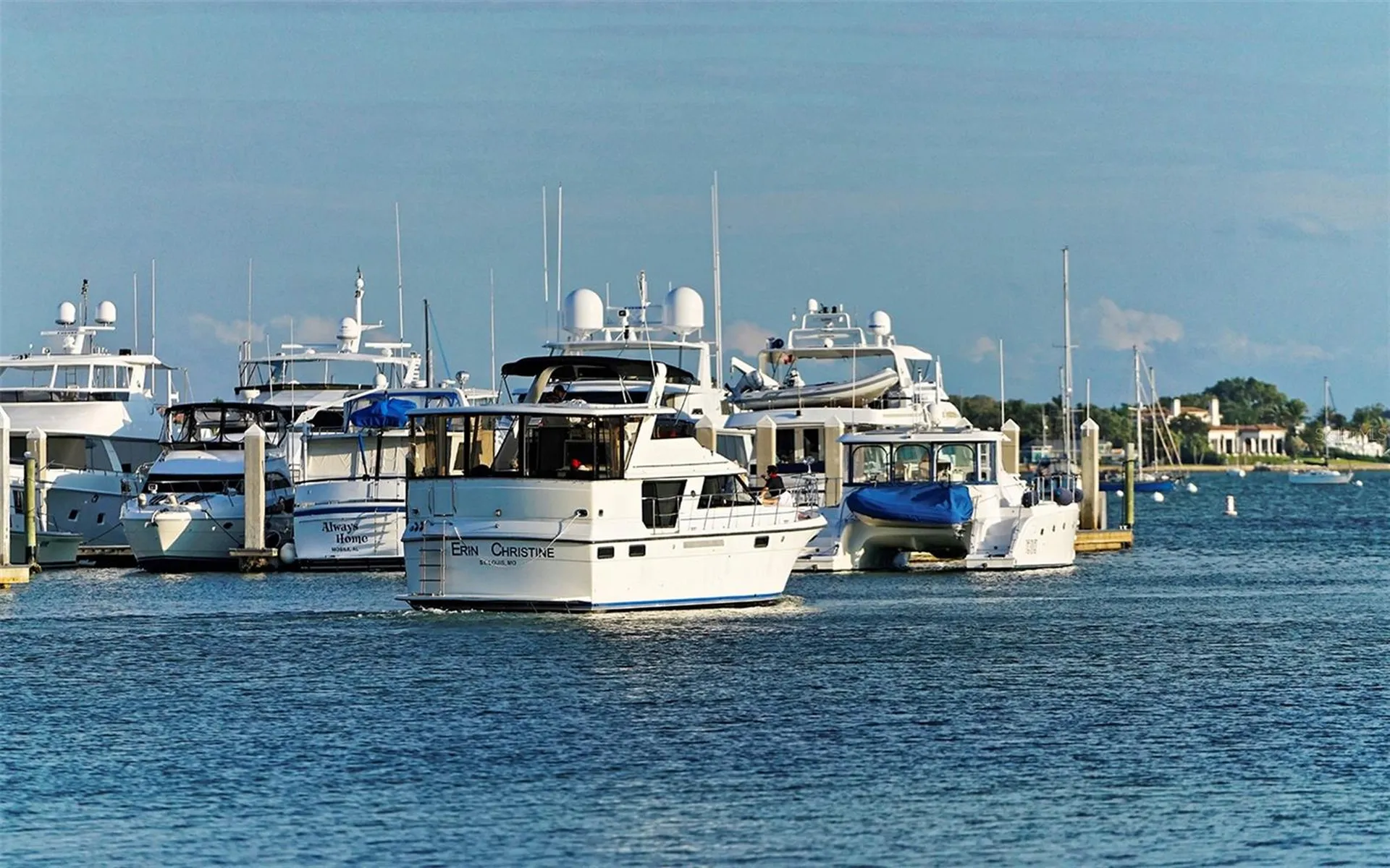 800 Benjamin Franklin Drive Sarasota FL 34236