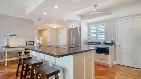 800 Benjamin Franklin Drive Sarasota FL 34236