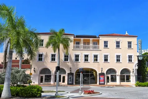 800 Benjamin Franklin Drive Sarasota FL 34236