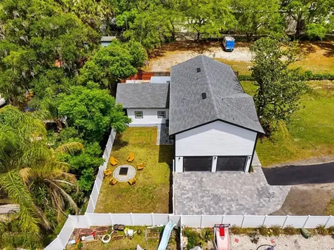 15 E Laurel Street Apopka FL 32703