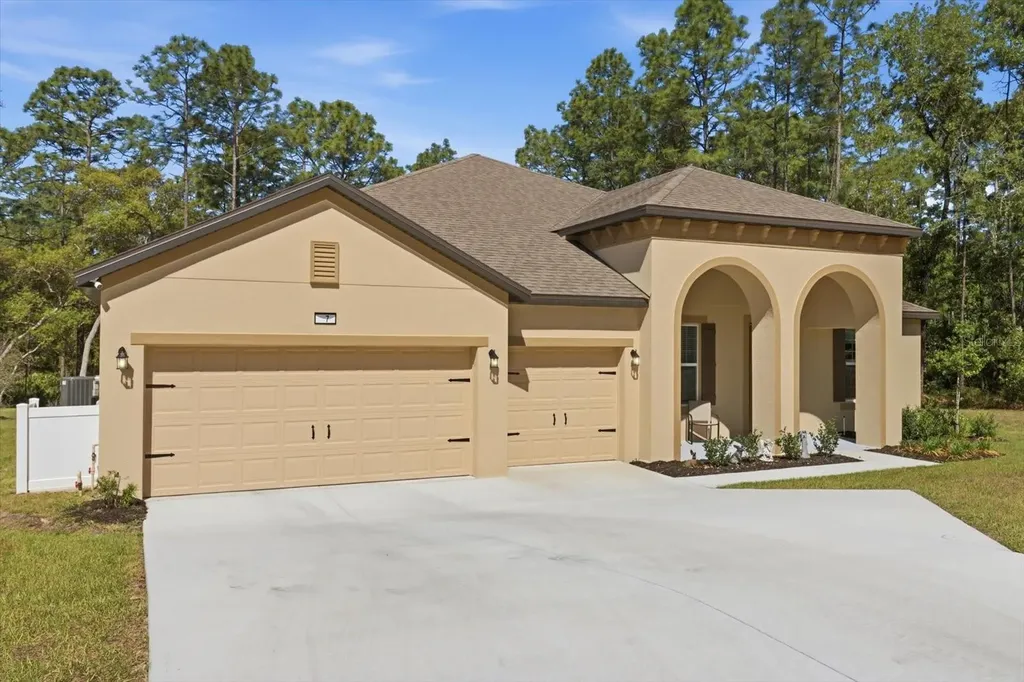 7 Bells Of Ireland Court Homosassa FL 34446