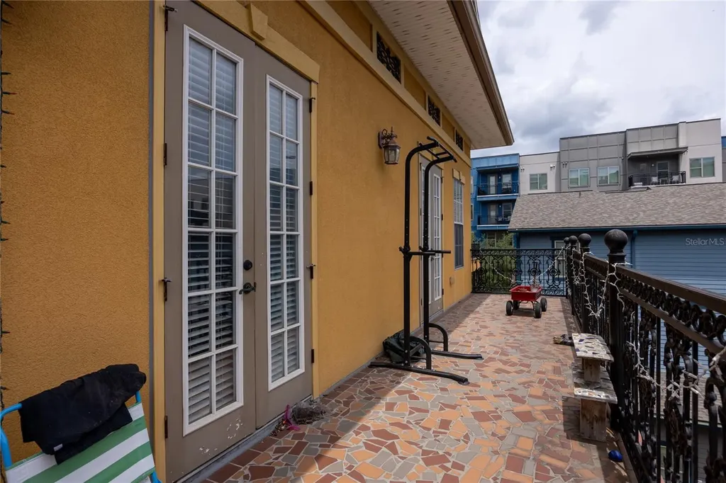 325 NW 14th Street Gainesville FL 32603