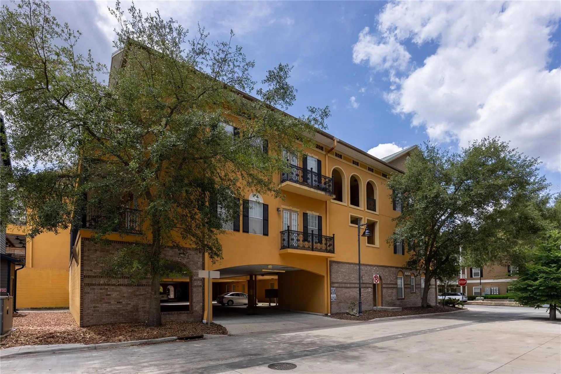 325 NW 14th Street Gainesville FL 32603