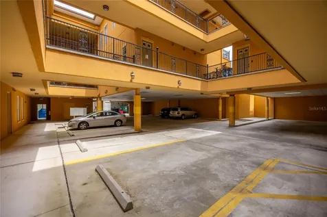 325 NW 14th Street Gainesville FL 32603