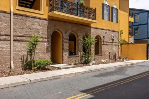 325 NW 14th Street Gainesville FL 32603