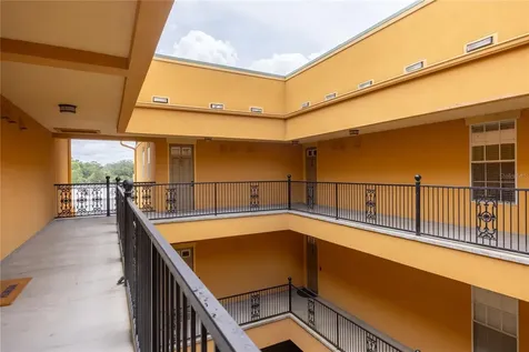 325 NW 14th Street Gainesville FL 32603