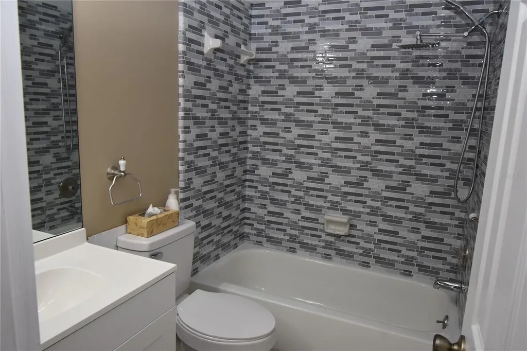420 N Bayshore Boulevard Clearwater FL 33759