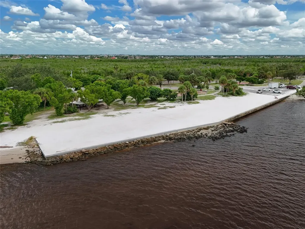 601 Shreve Street Punta Gorda FL 33950