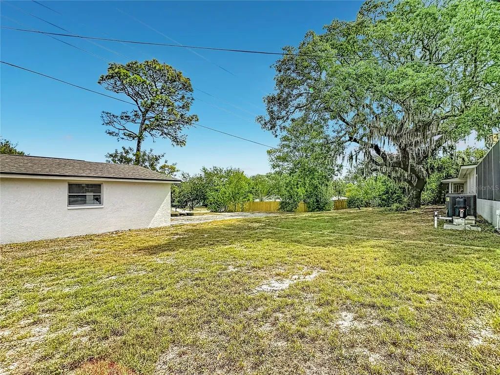 5433 Front Drive Holiday FL 34690