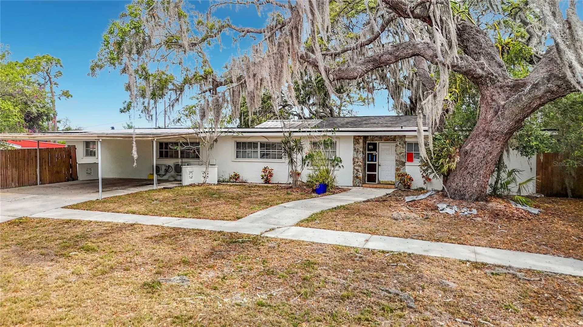 5433 Front Drive Holiday FL 34690